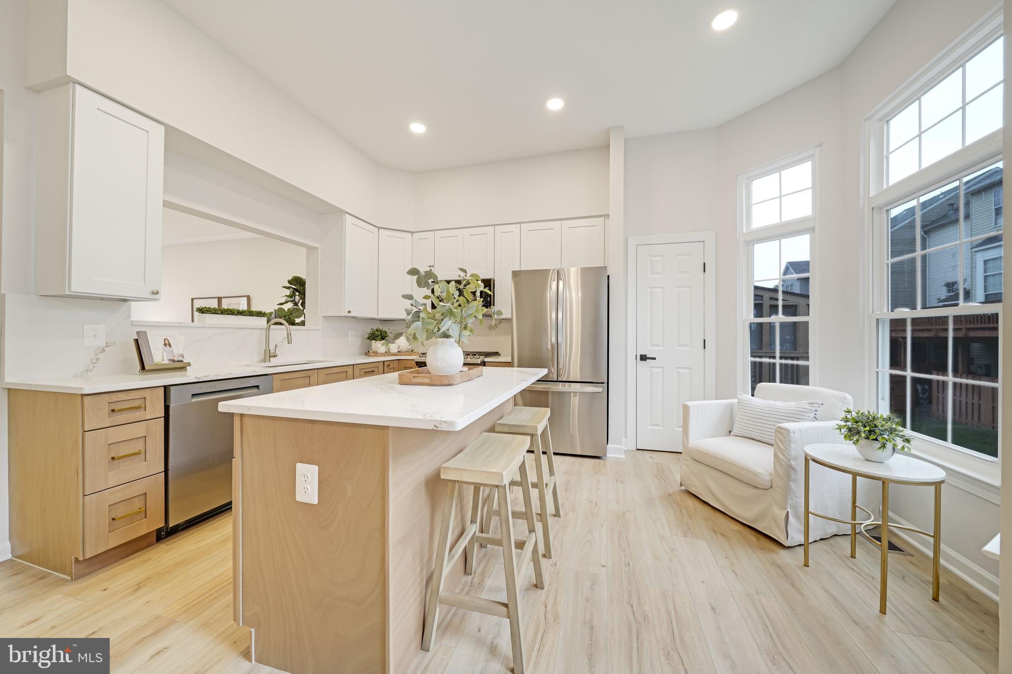47670 Woolcott Sq