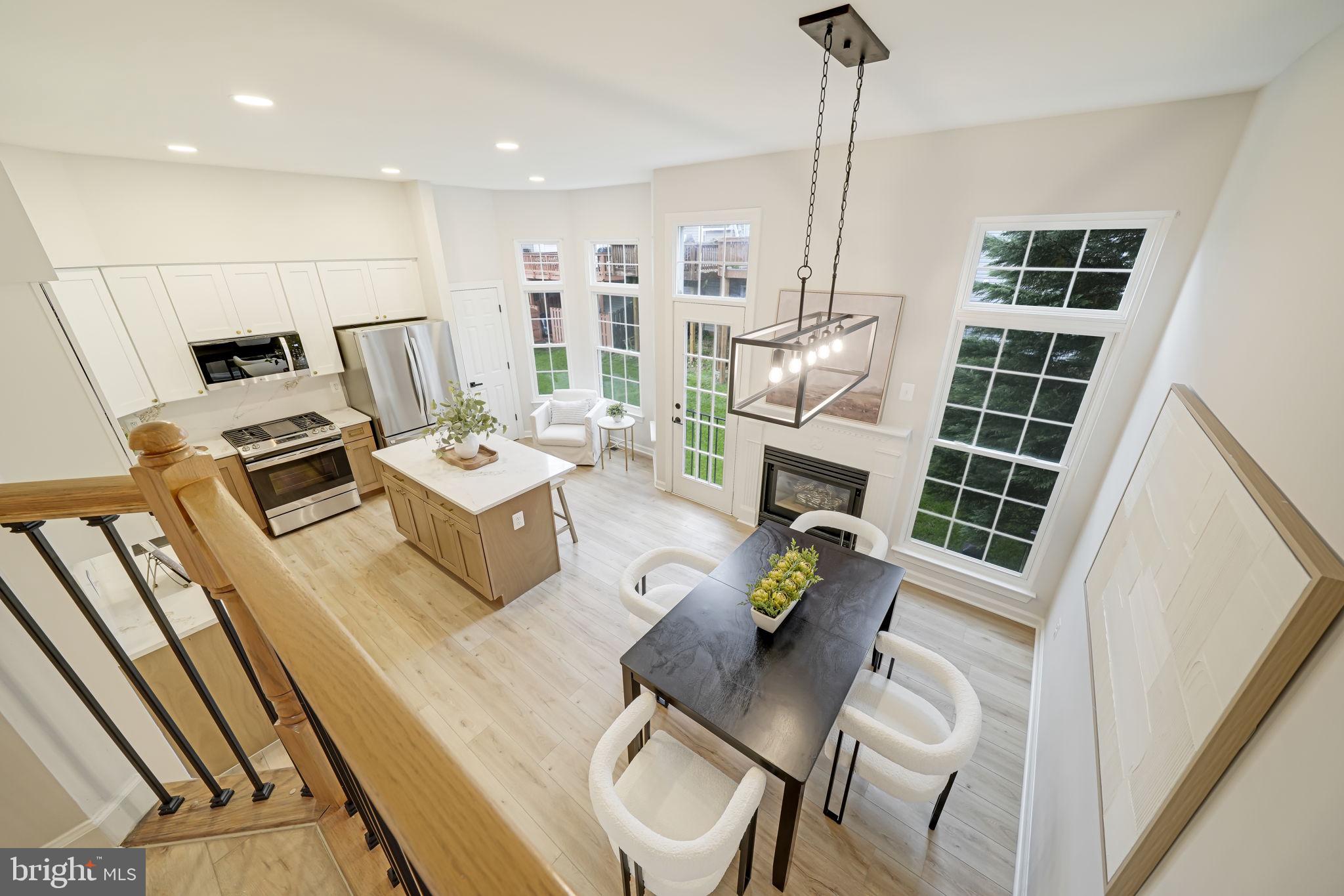 47670 Woolcott Sq