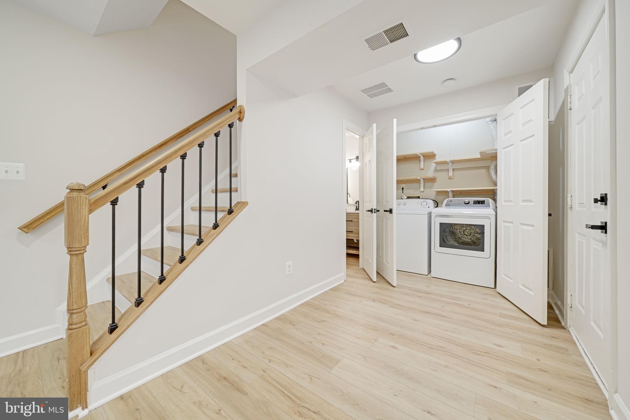 47670 Woolcott Sq