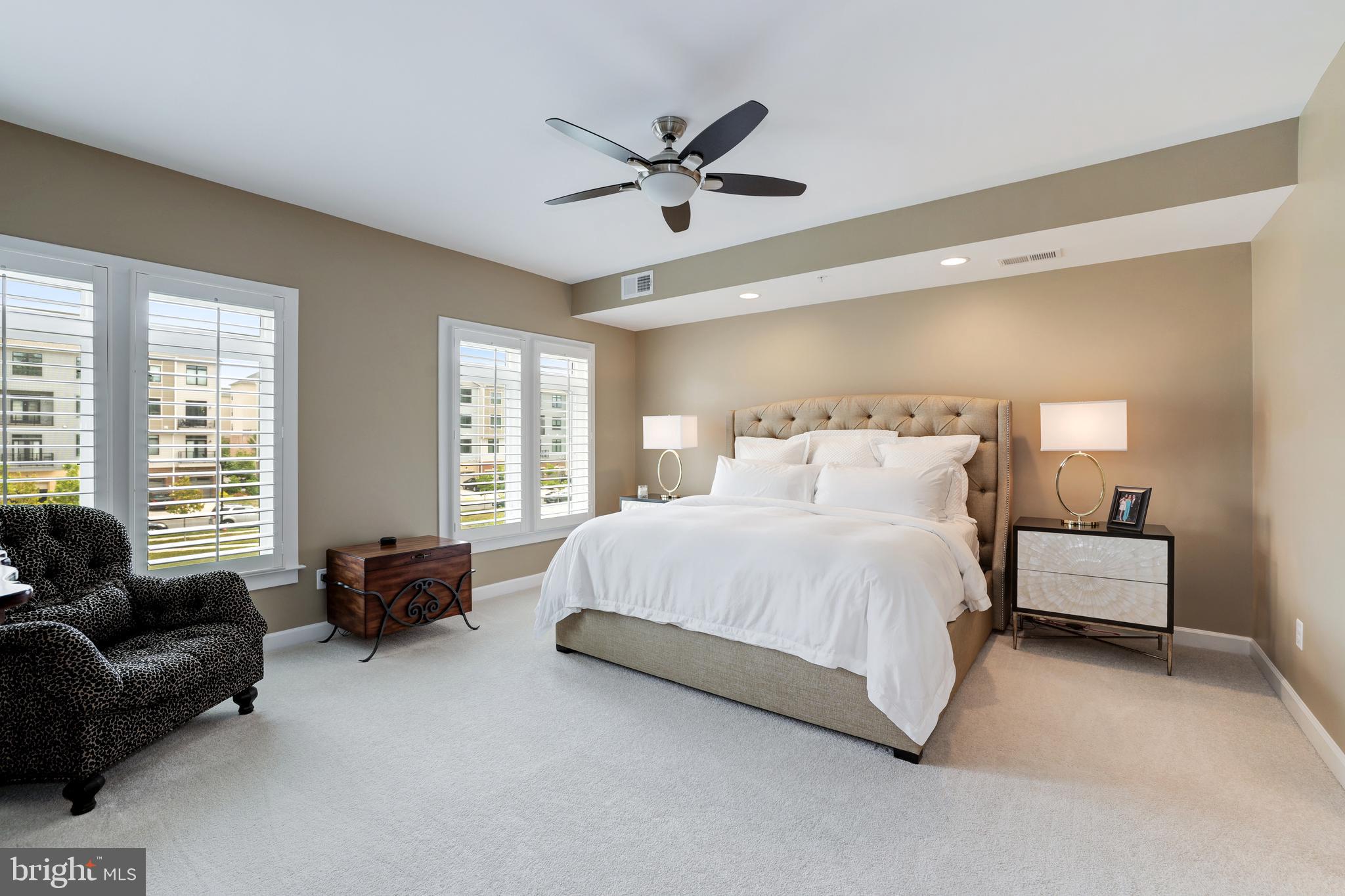 1306 White Feldspar Ter SE