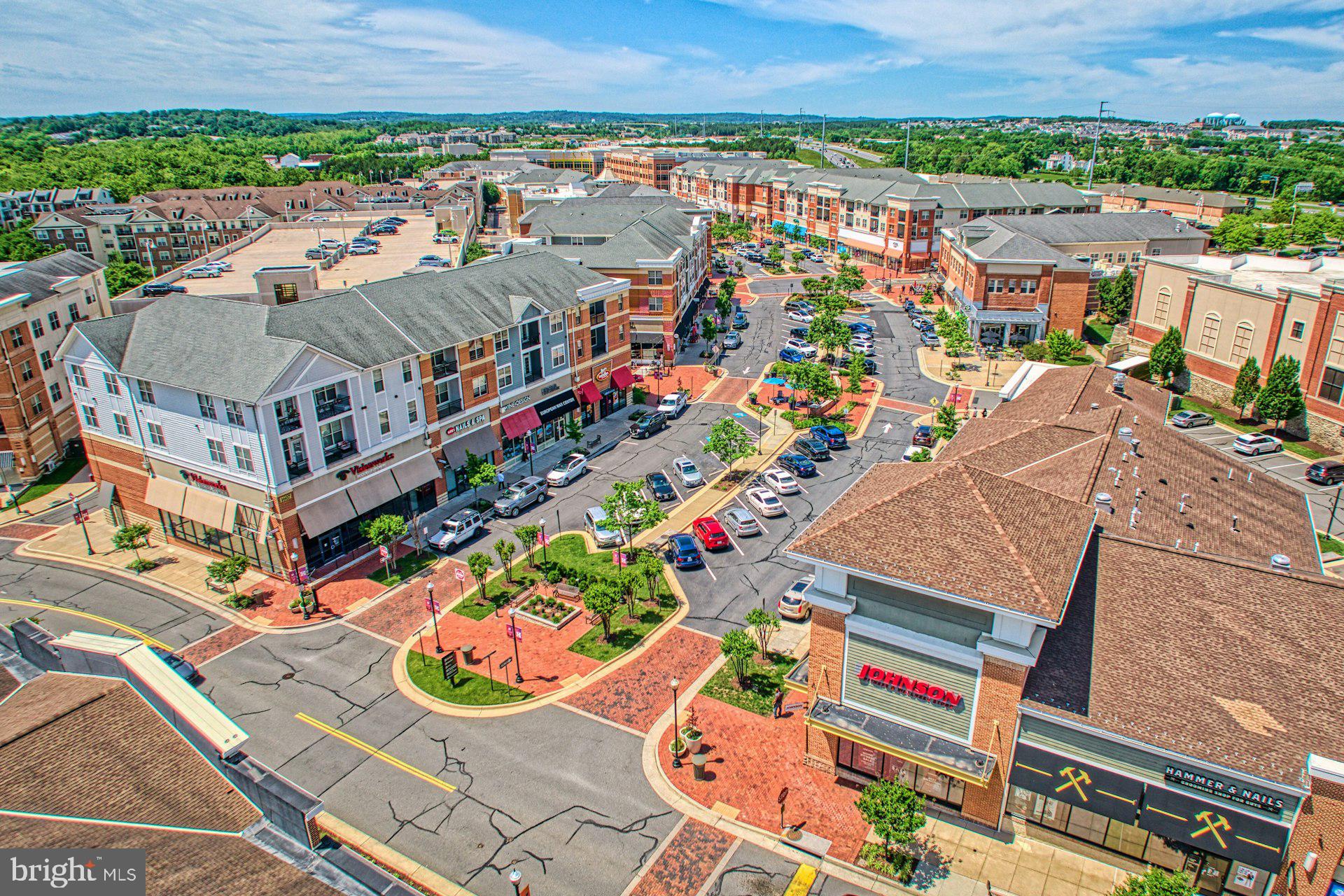 1306 White Feldspar Ter SE