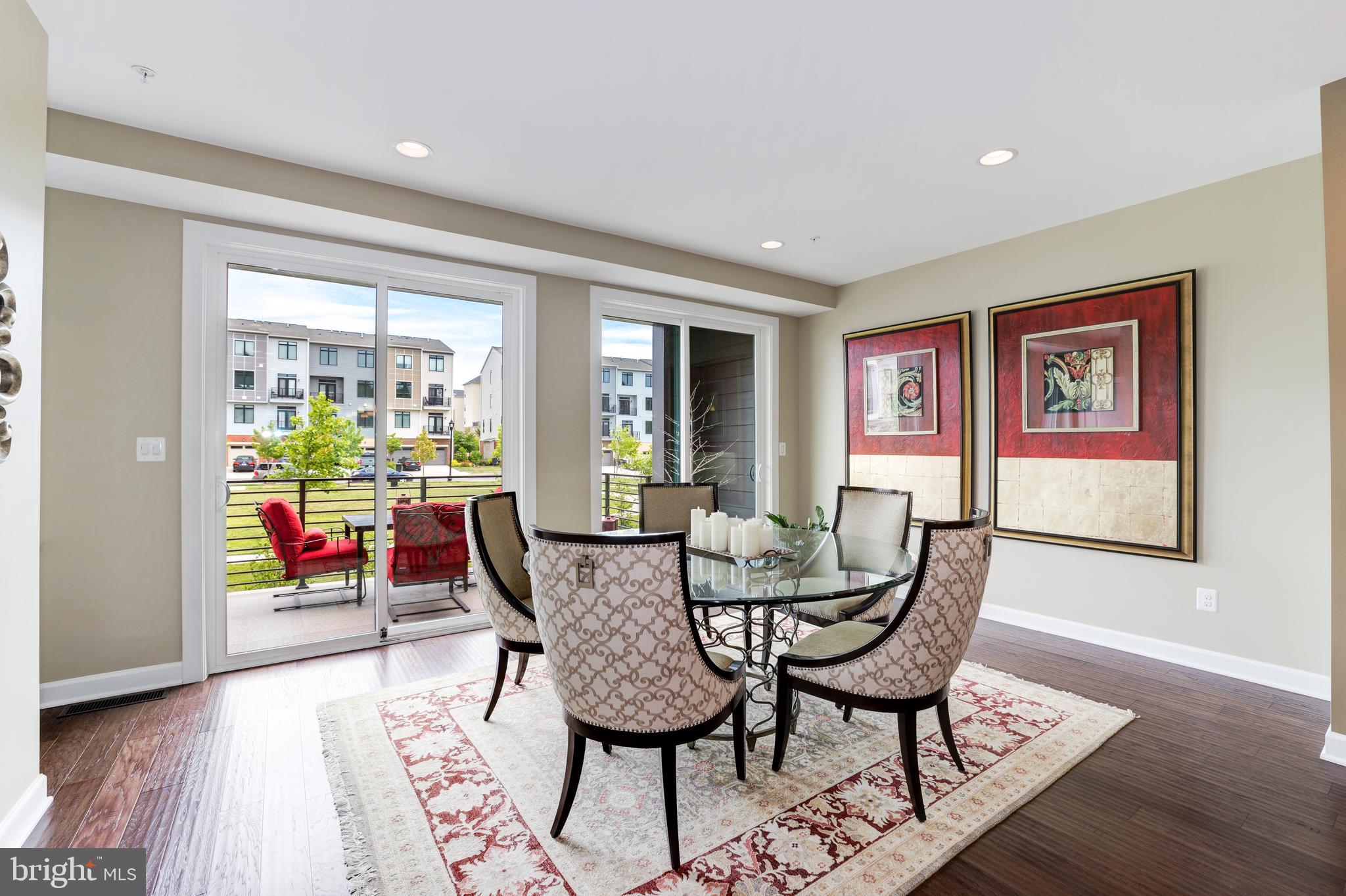 1306 White Feldspar Ter SE