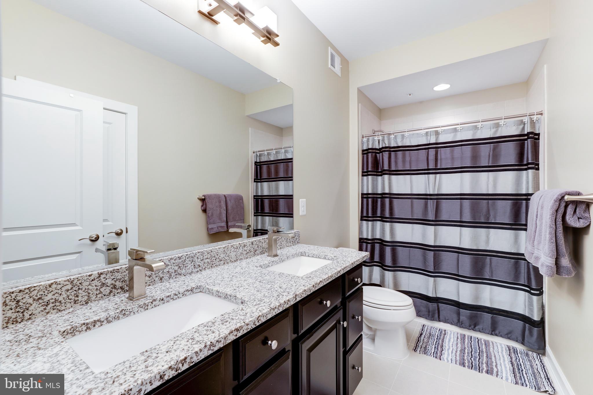 1306 White Feldspar Ter SE