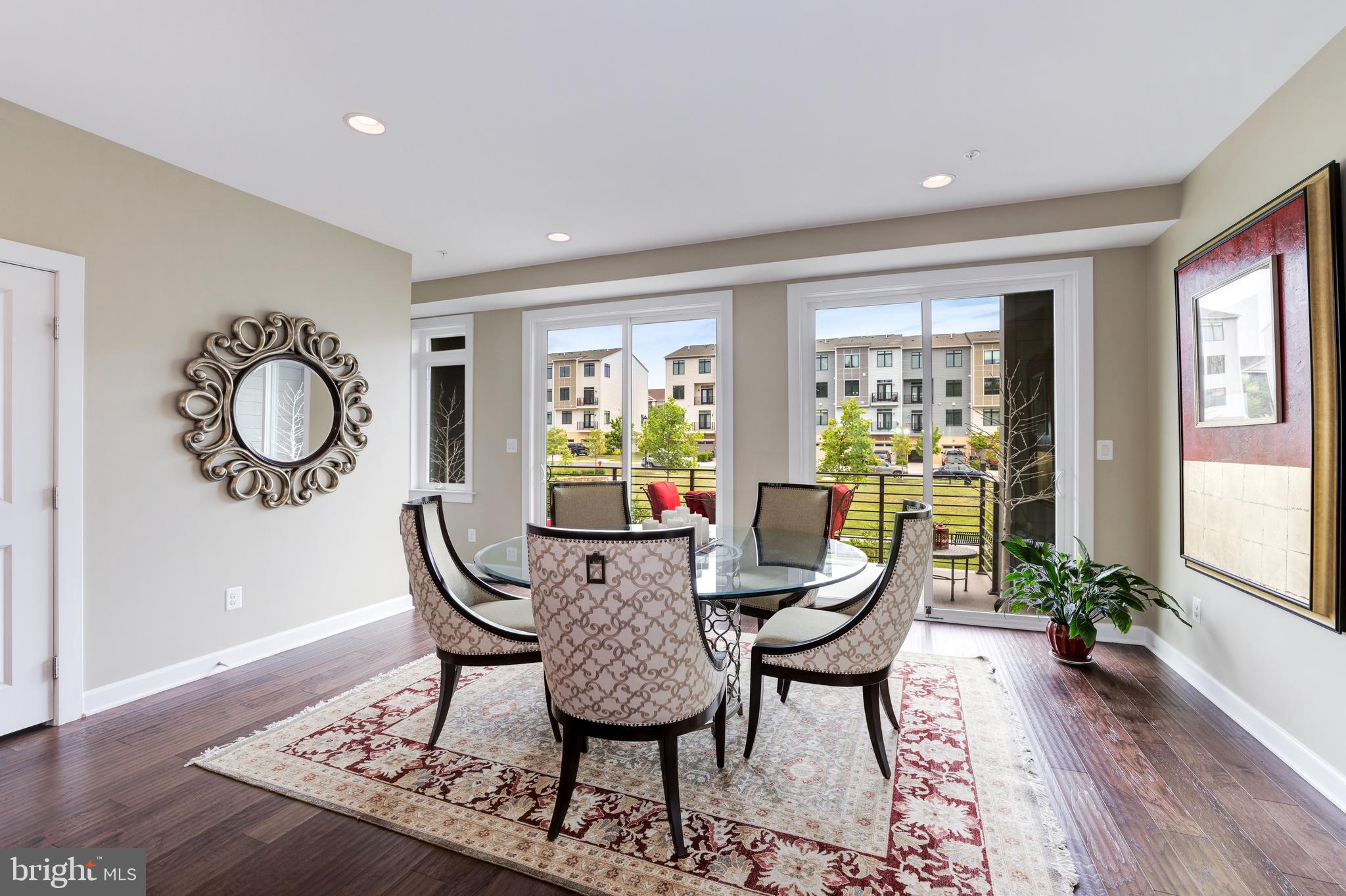 1306 White Feldspar Ter SE