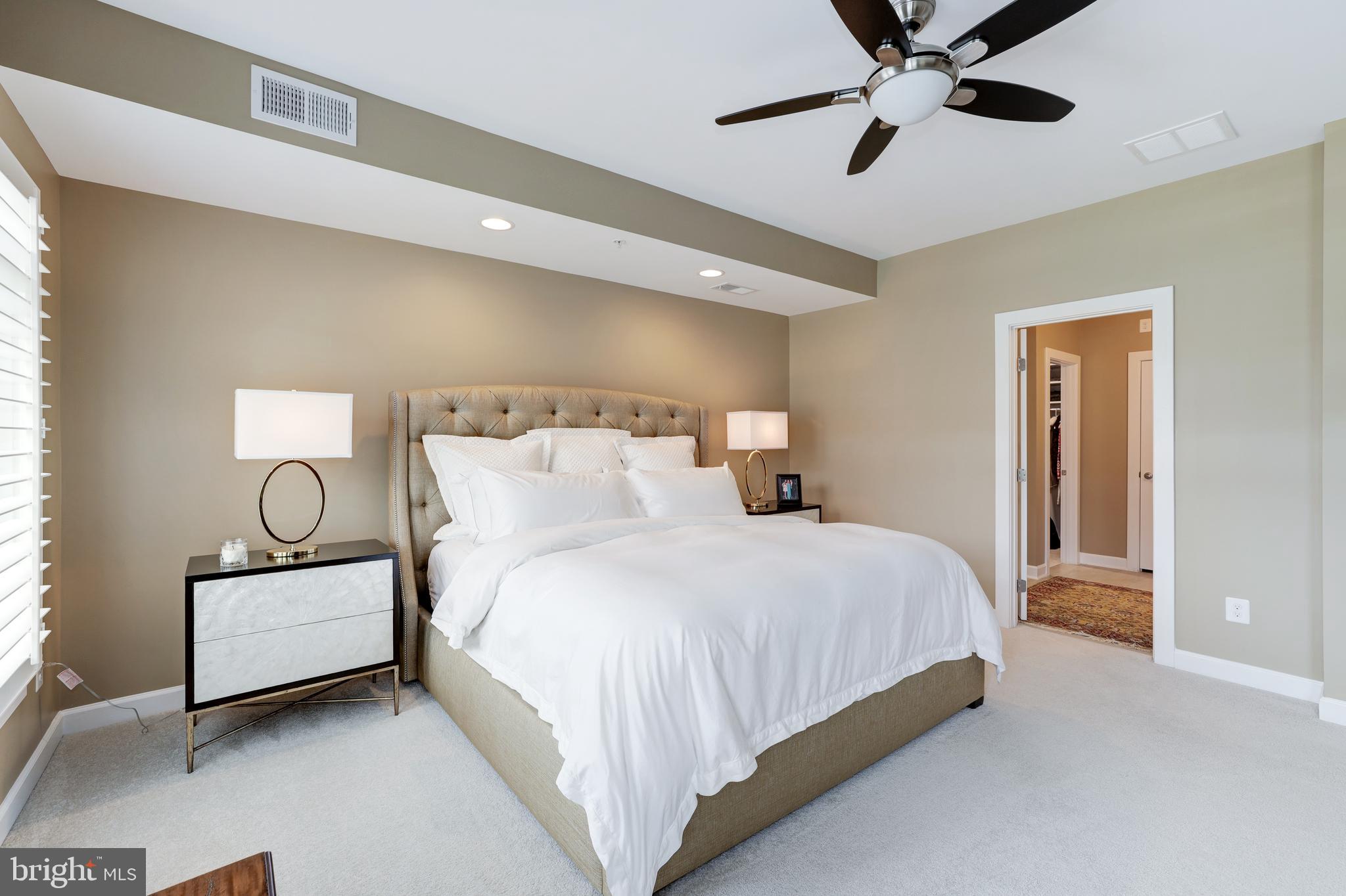 1306 White Feldspar Ter SE