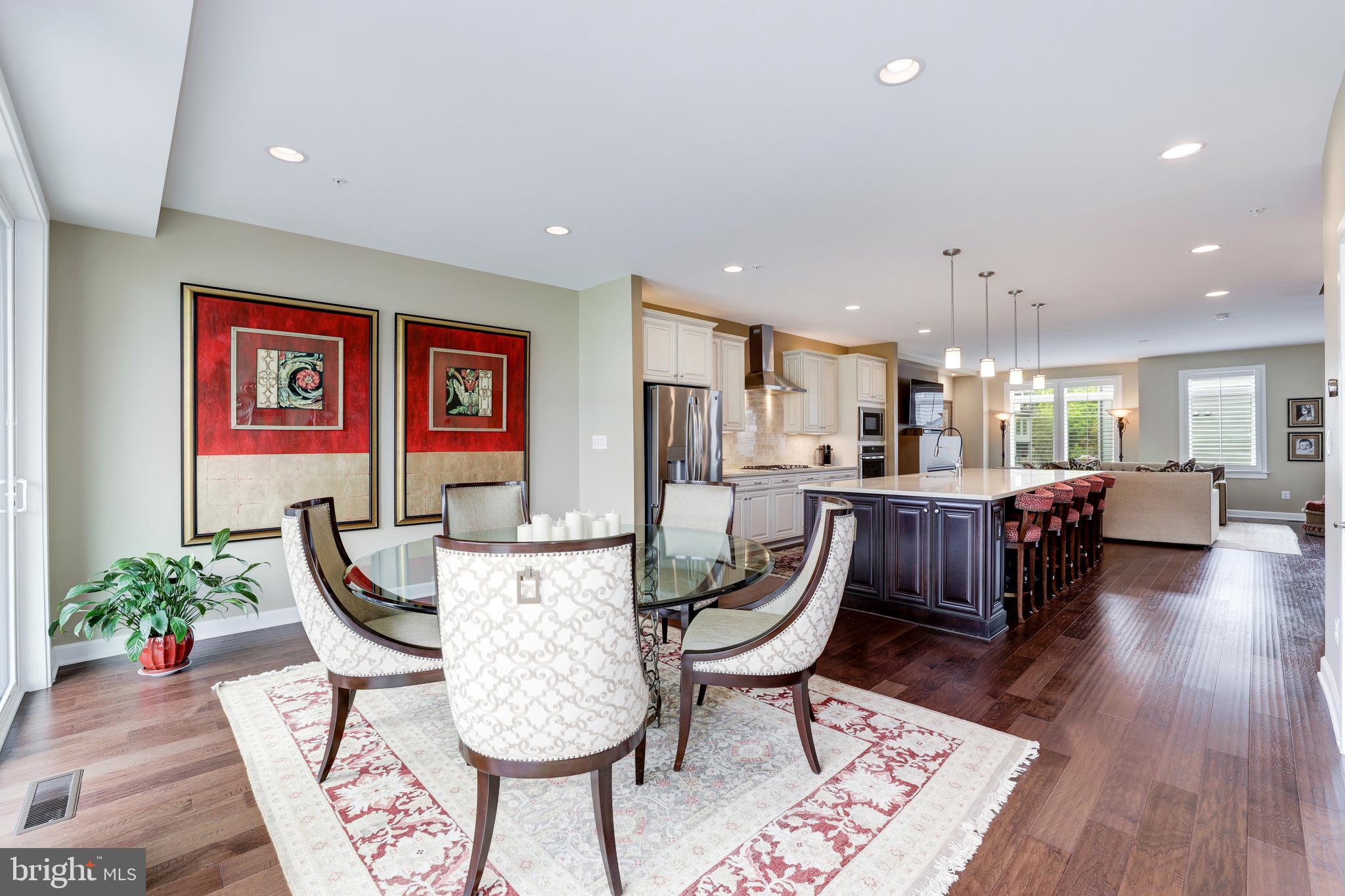 1306 White Feldspar Ter SE