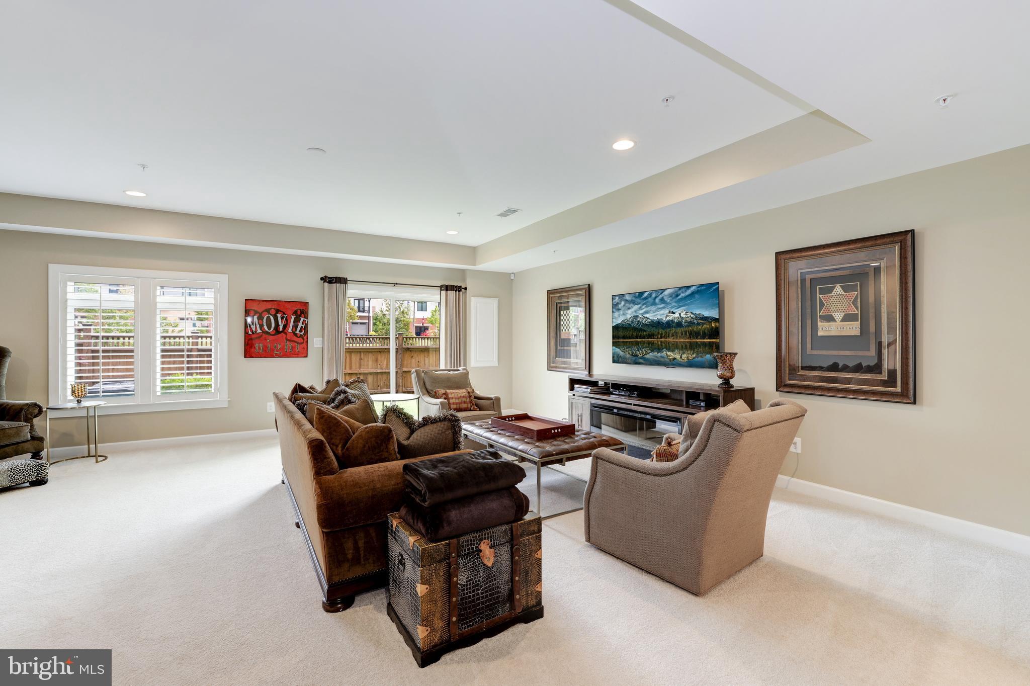 1306 White Feldspar Ter SE