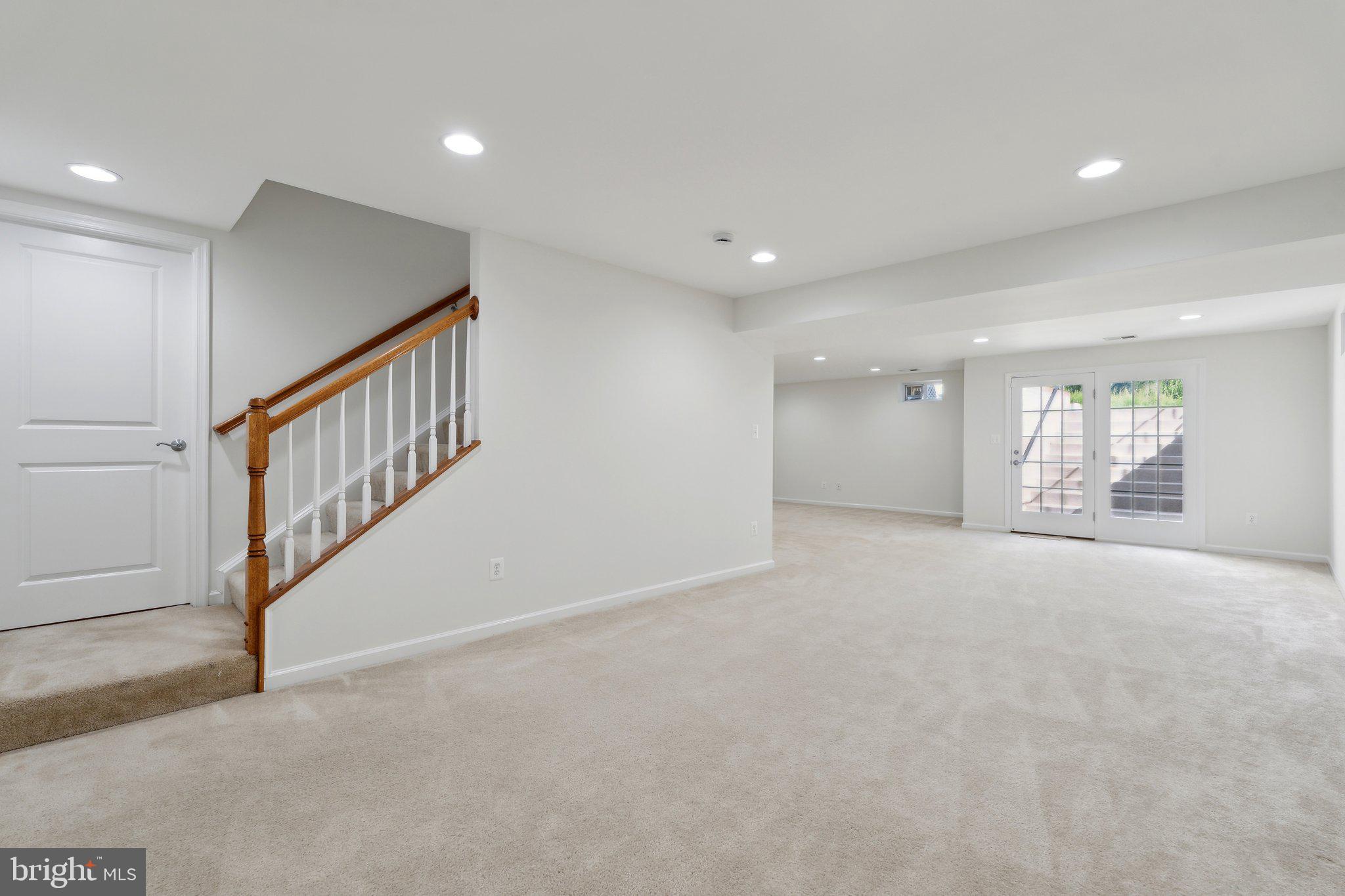 42322 Rising Moon Pl