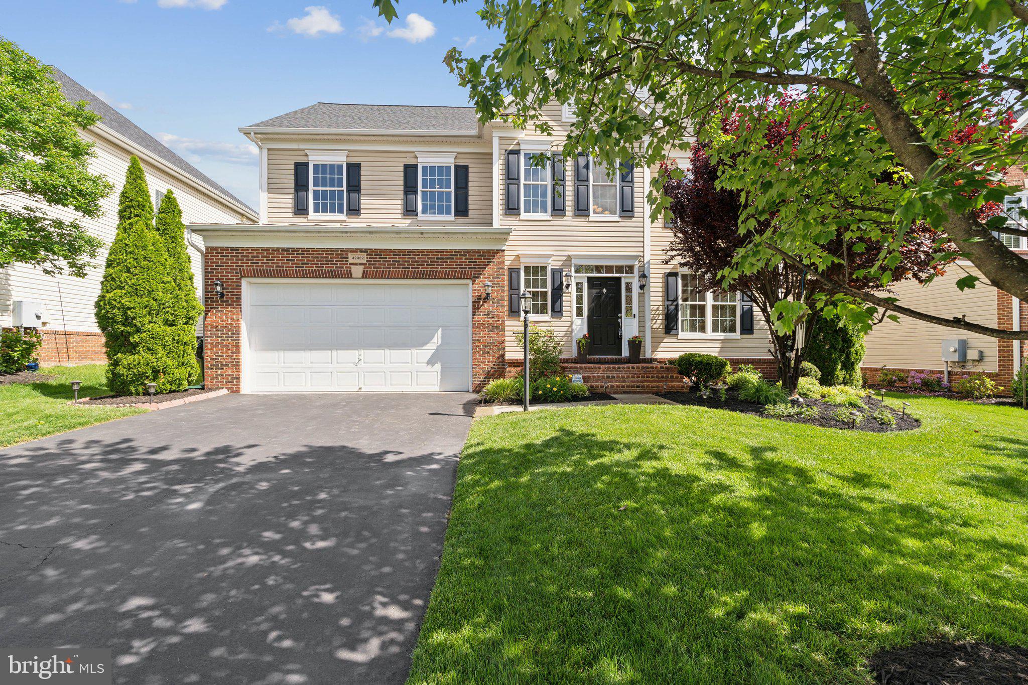 42322 Rising Moon Pl