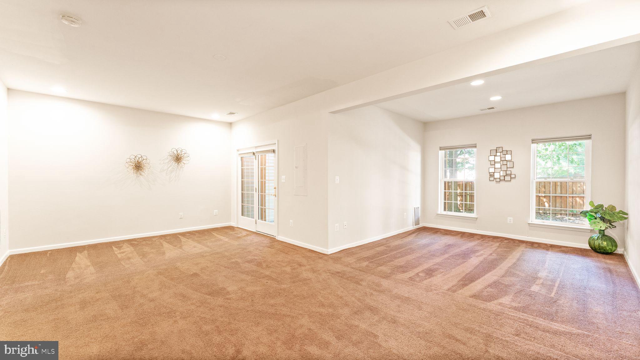 219 GRASSY RIDGE TER