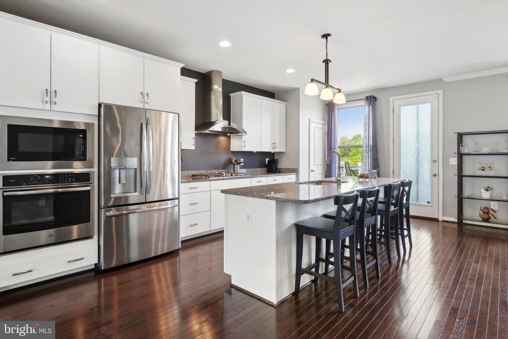 42444 Dogwood Glen Sq