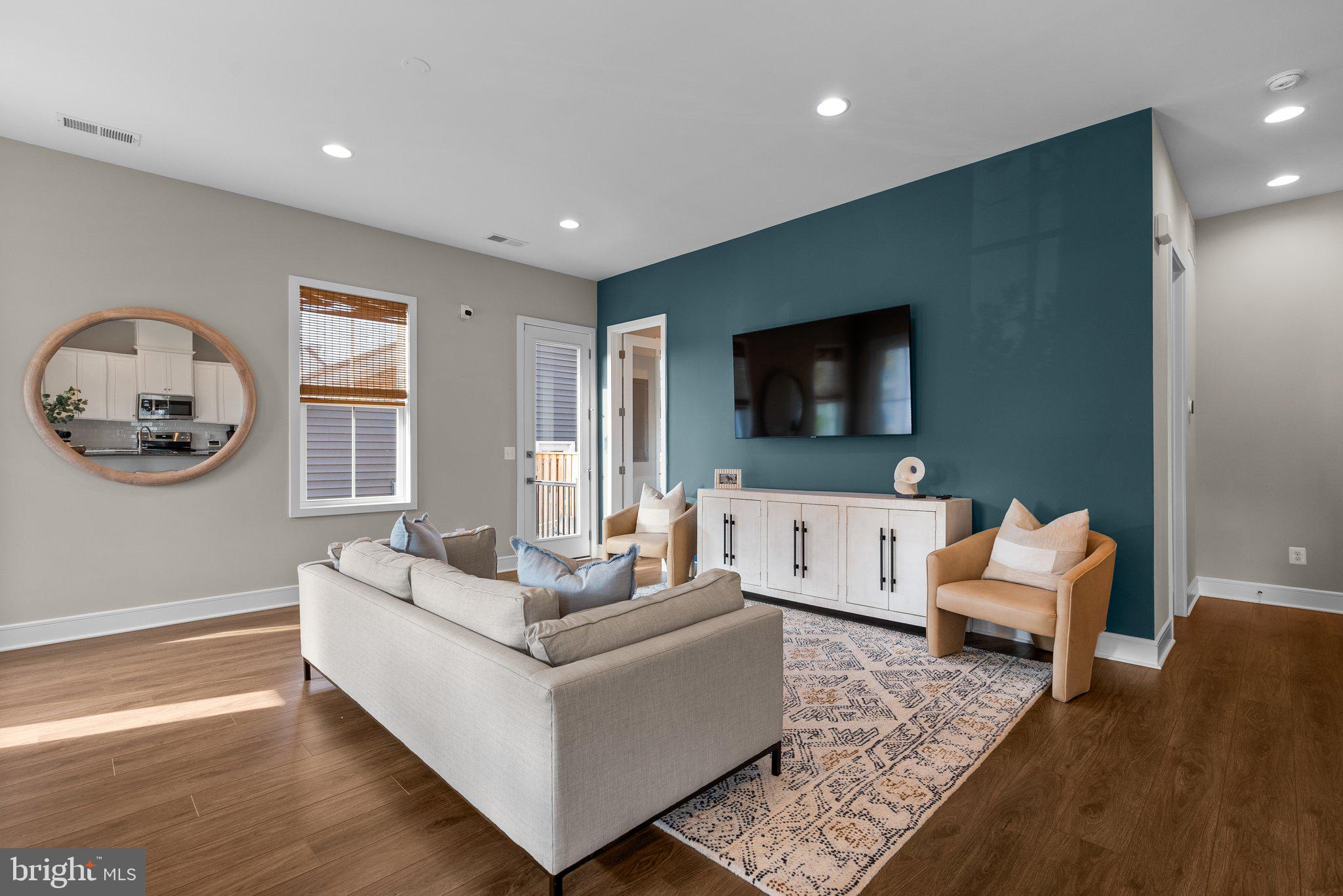 25493 Grassy Meadow Dr