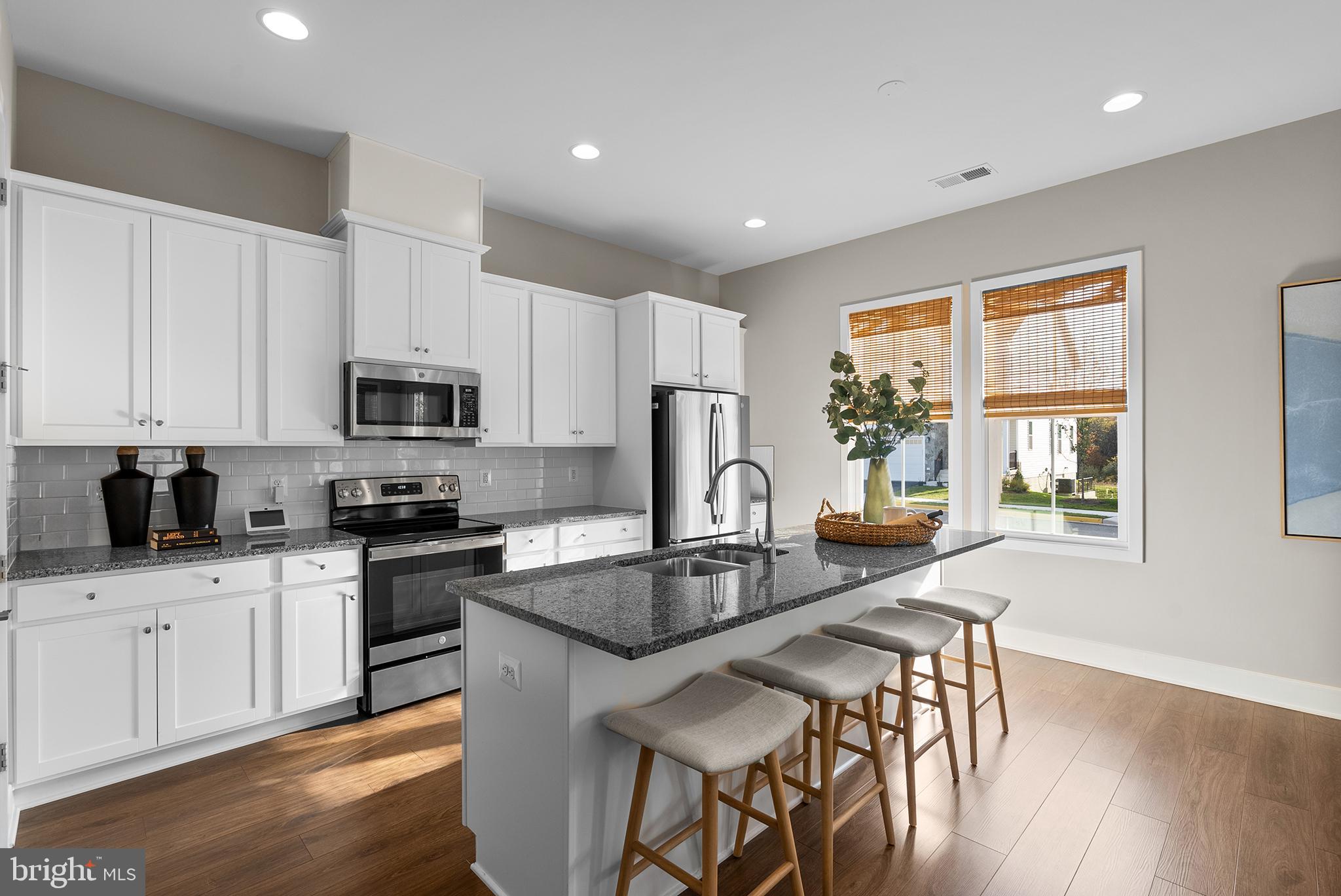 25493 Grassy Meadow Dr