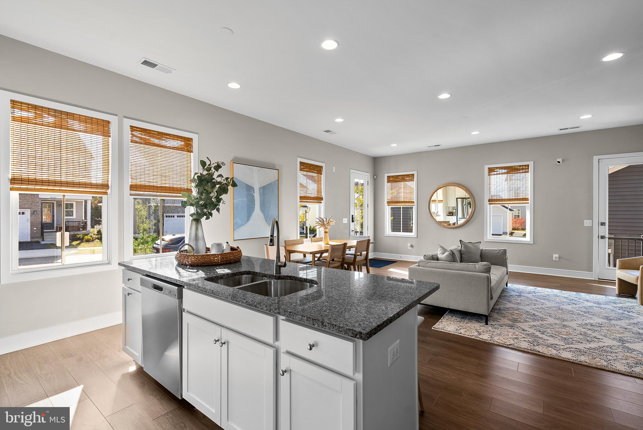 25493 Grassy Meadow Dr