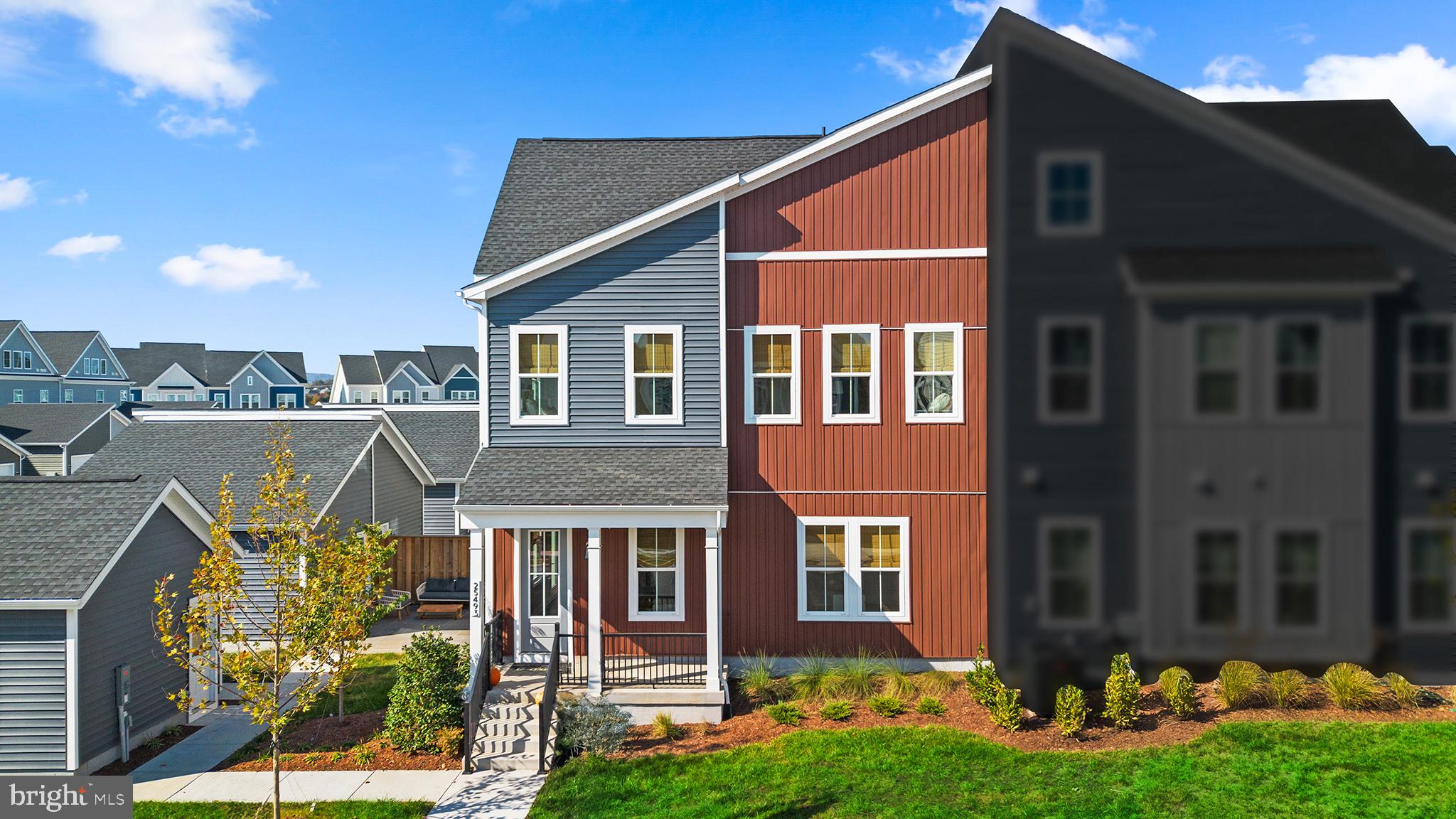 25493 Grassy Meadow Dr