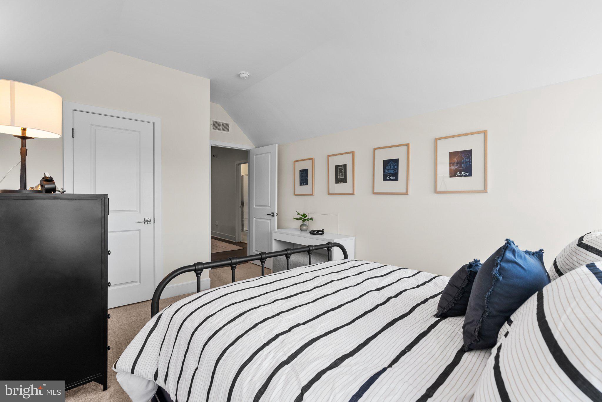 25493 Grassy Meadow Dr