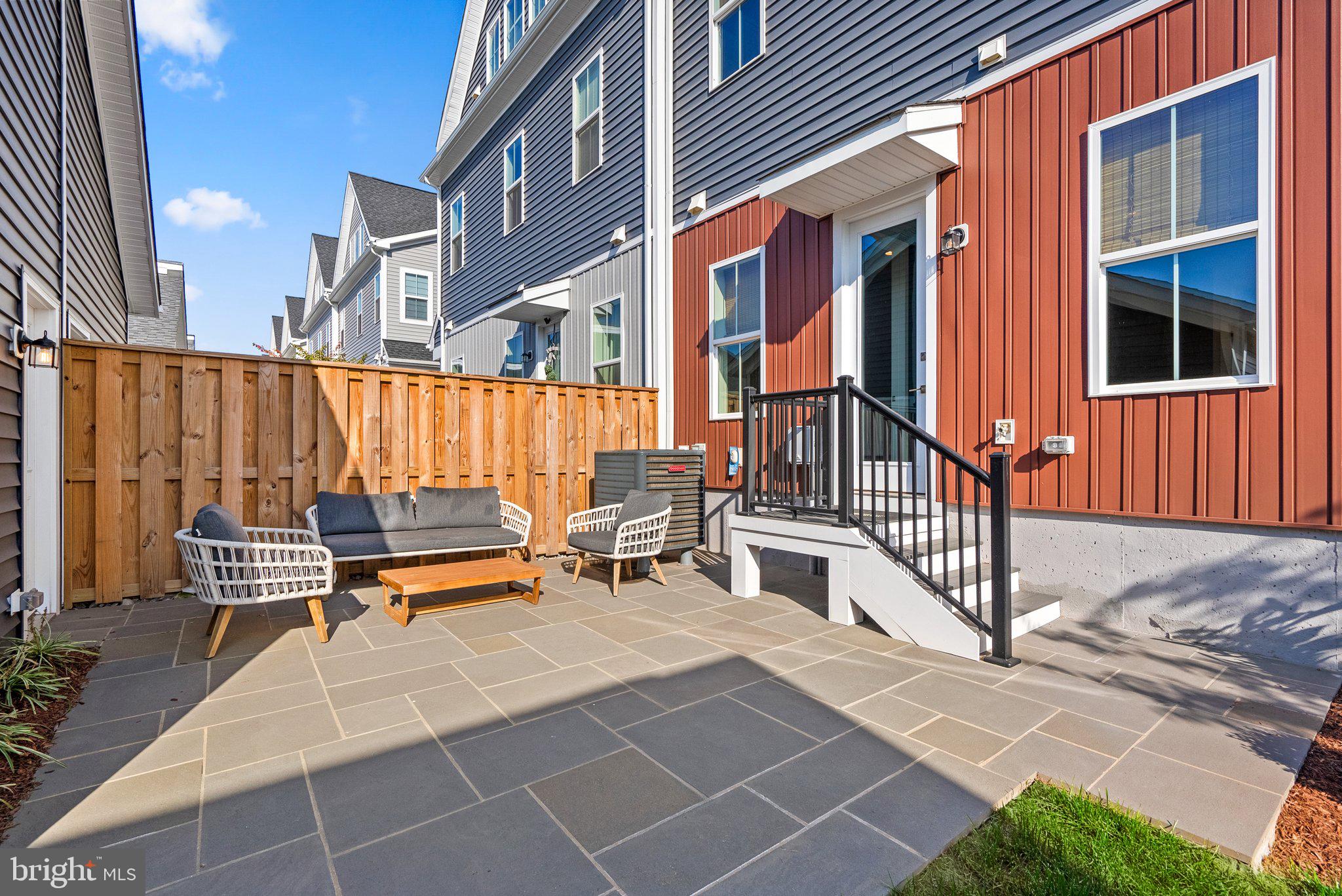 25493 Grassy Meadow Dr