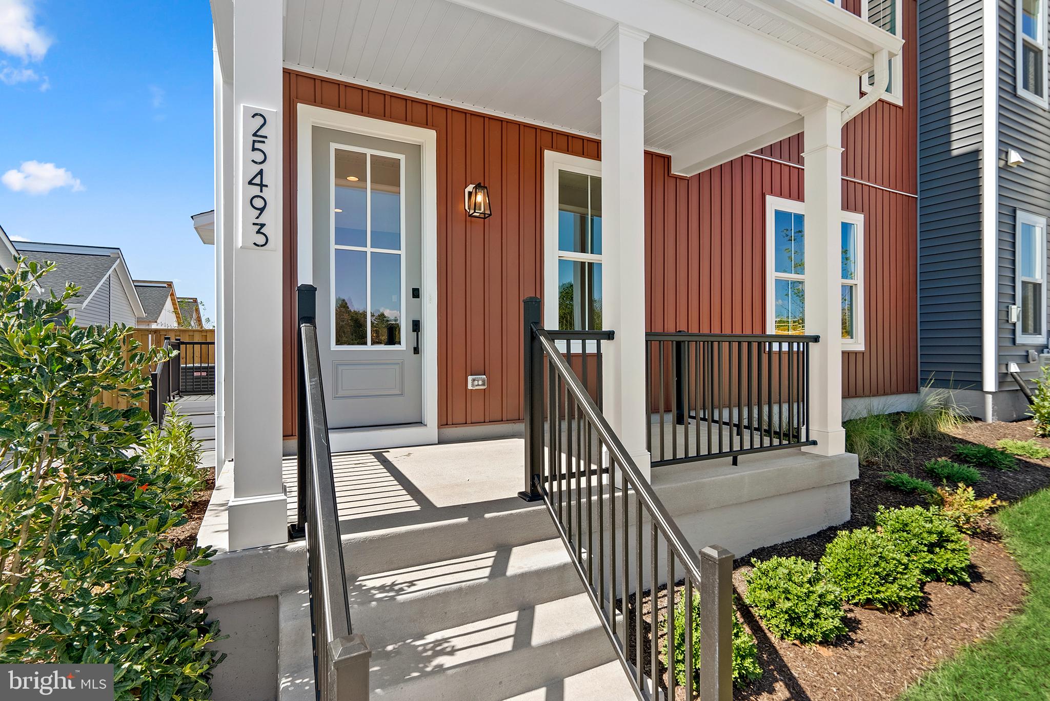 25493 Grassy Meadow Dr