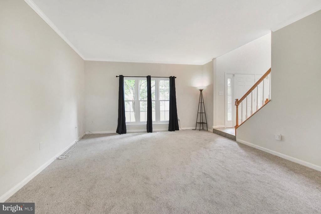 46525 HOLLYMEAD PL