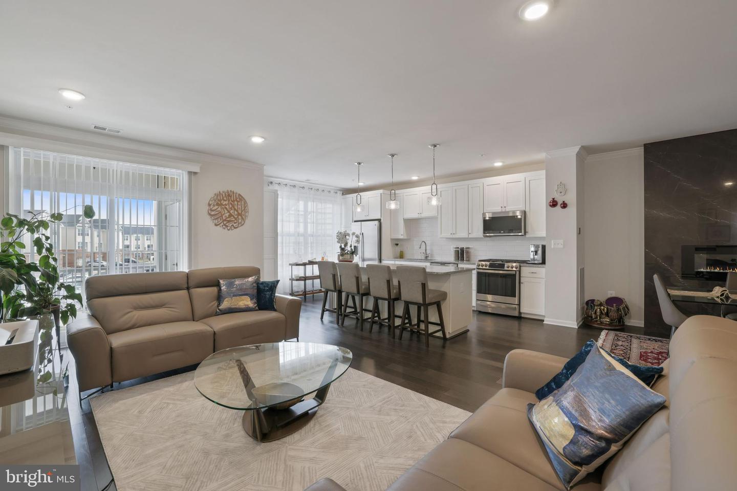 23275 MILLTOWN KNOLL SQ #115