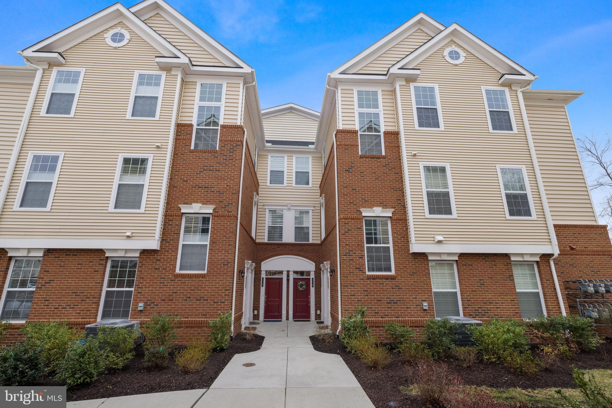 23275 MILLTOWN KNOLL SQ #115