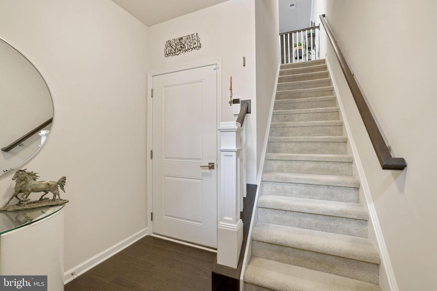 23275 MILLTOWN KNOLL SQ #115