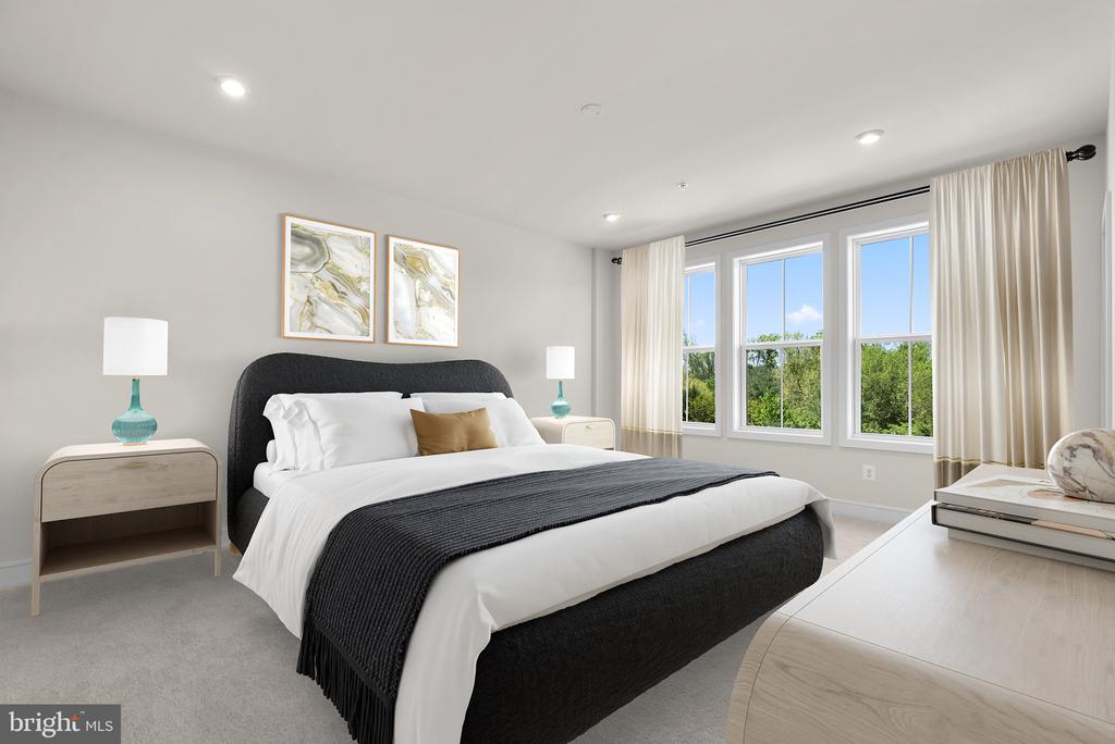 43288 Farringdon Sq