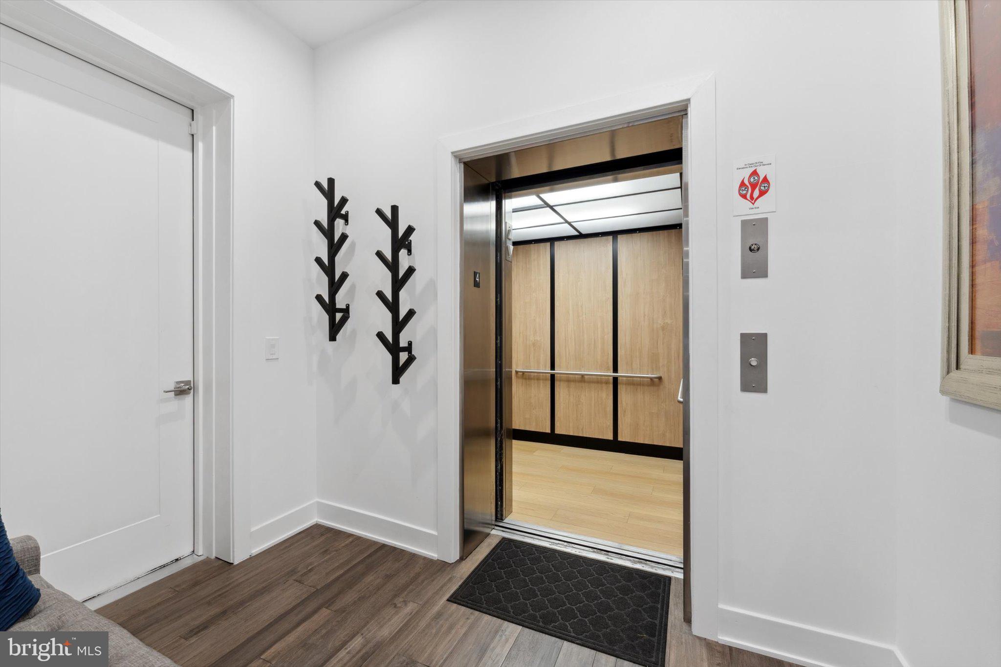 43443 Croson Ln #400