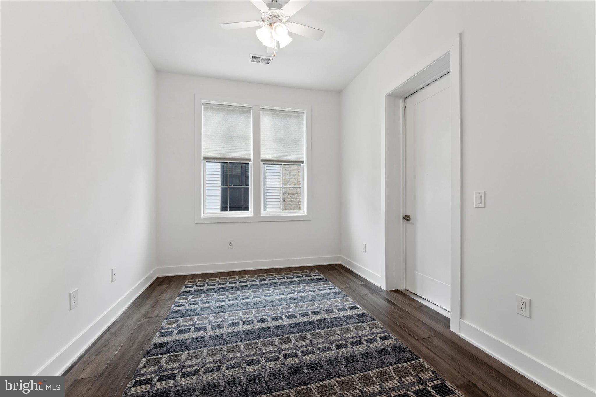 43443 Croson Ln #400