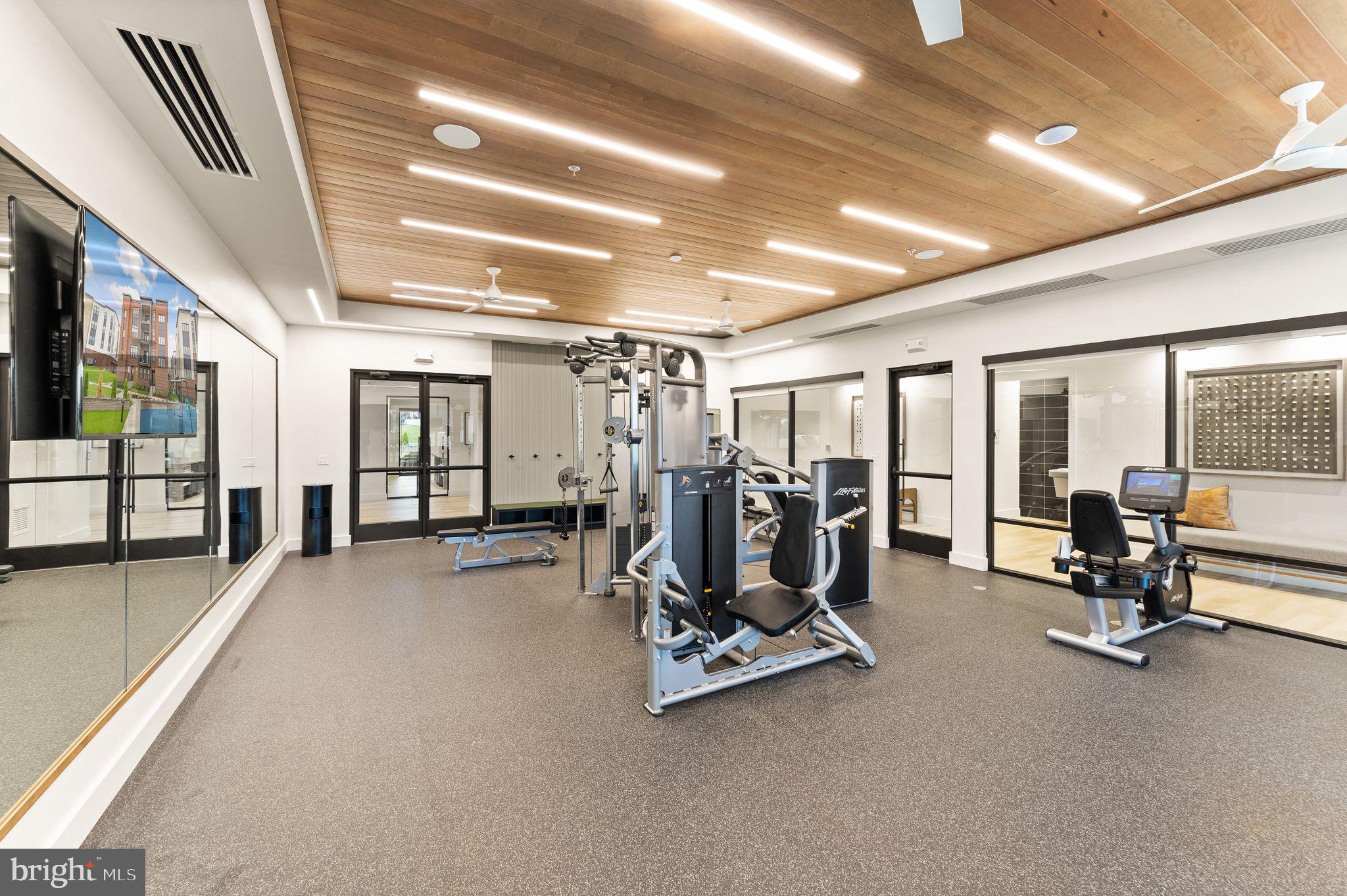 43443 Croson Ln #400