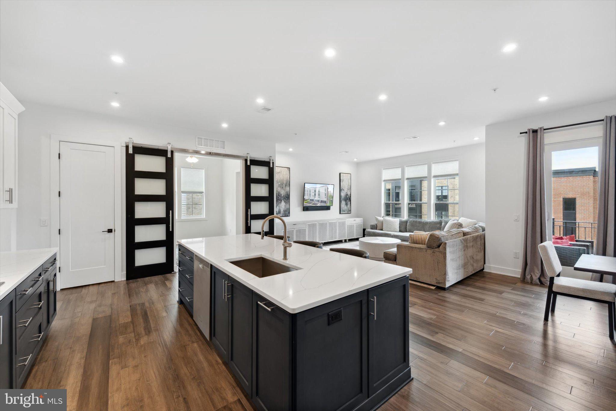 43443 Croson Ln #400