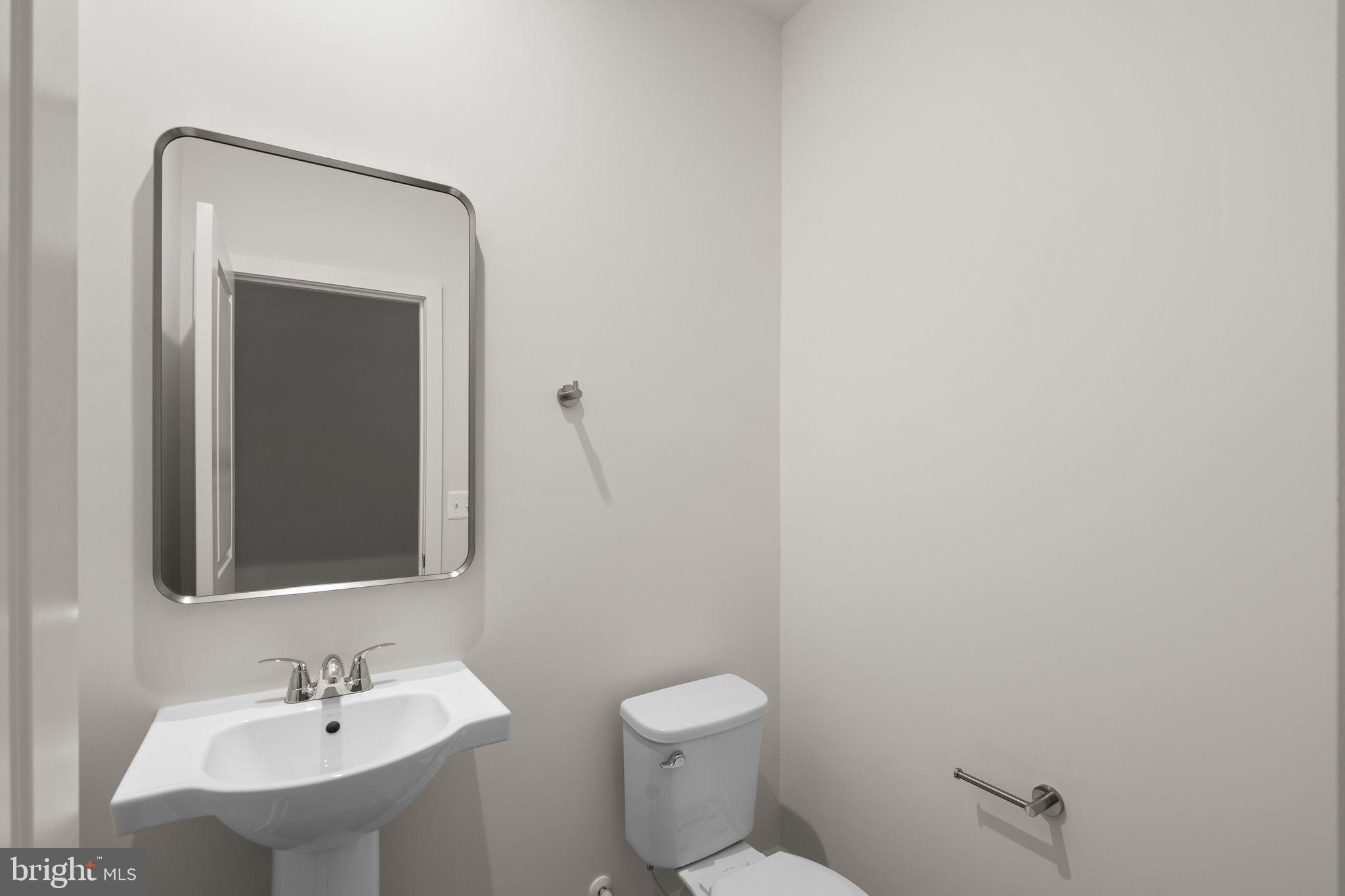 21742 Dollis Hill Ter