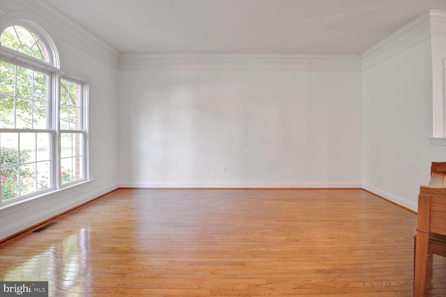 19397 Mill Dam Pl