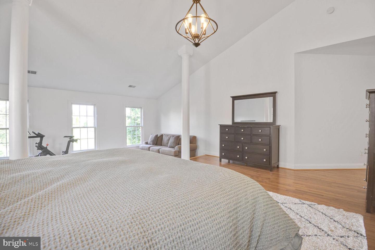 19397 Mill Dam Pl
