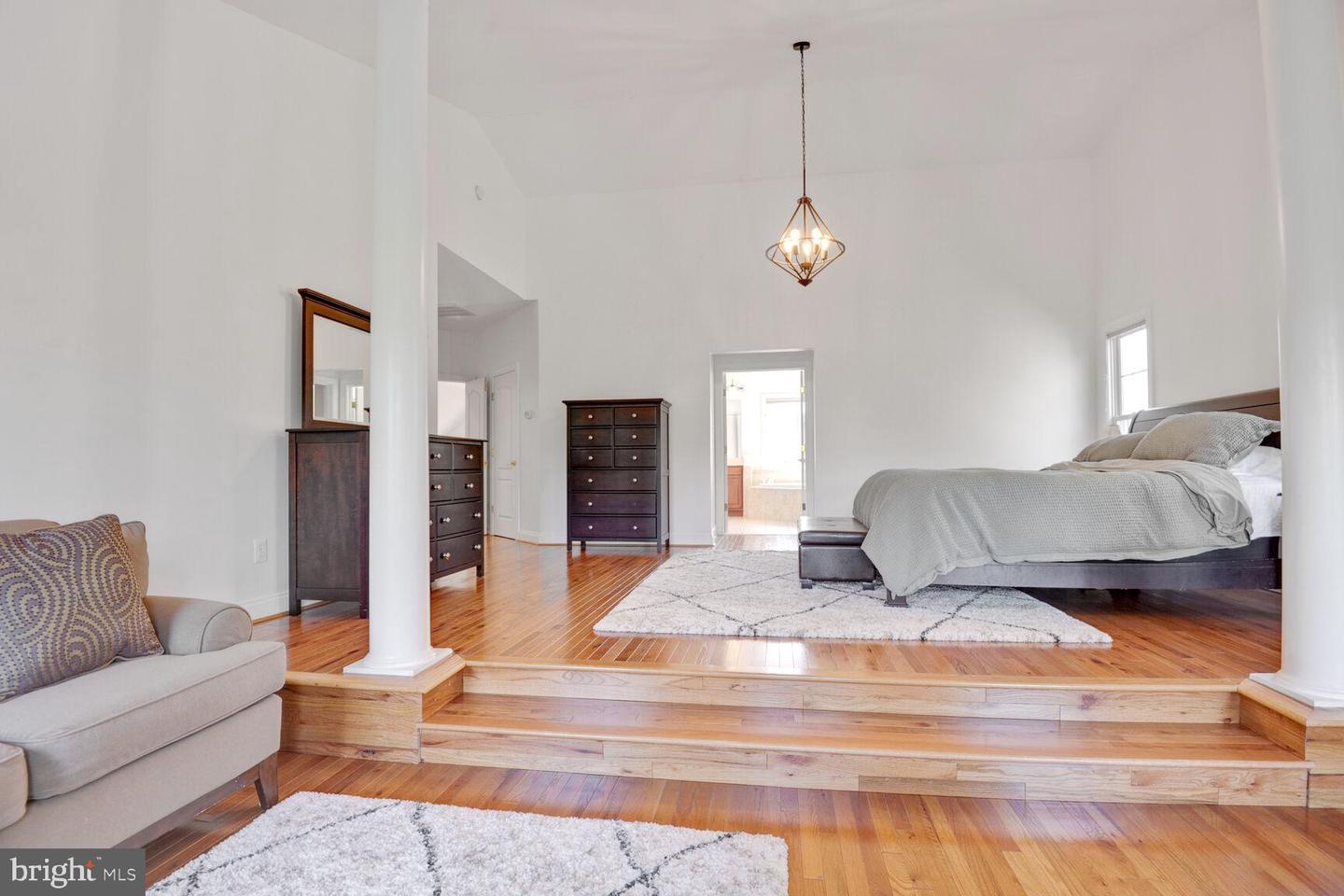 19397 Mill Dam Pl