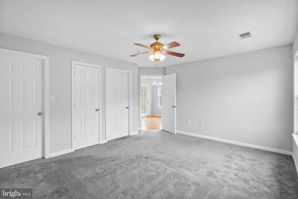 511 CONSTELLATION SQ SE #I