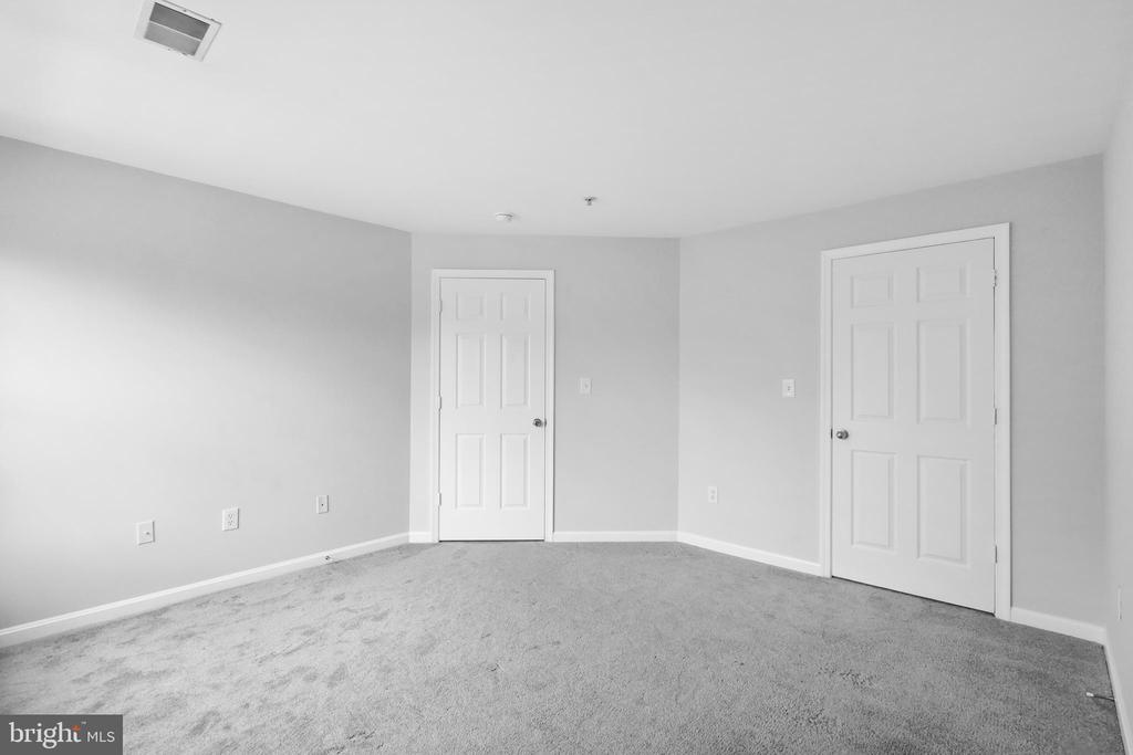 511 CONSTELLATION SQ SE #I