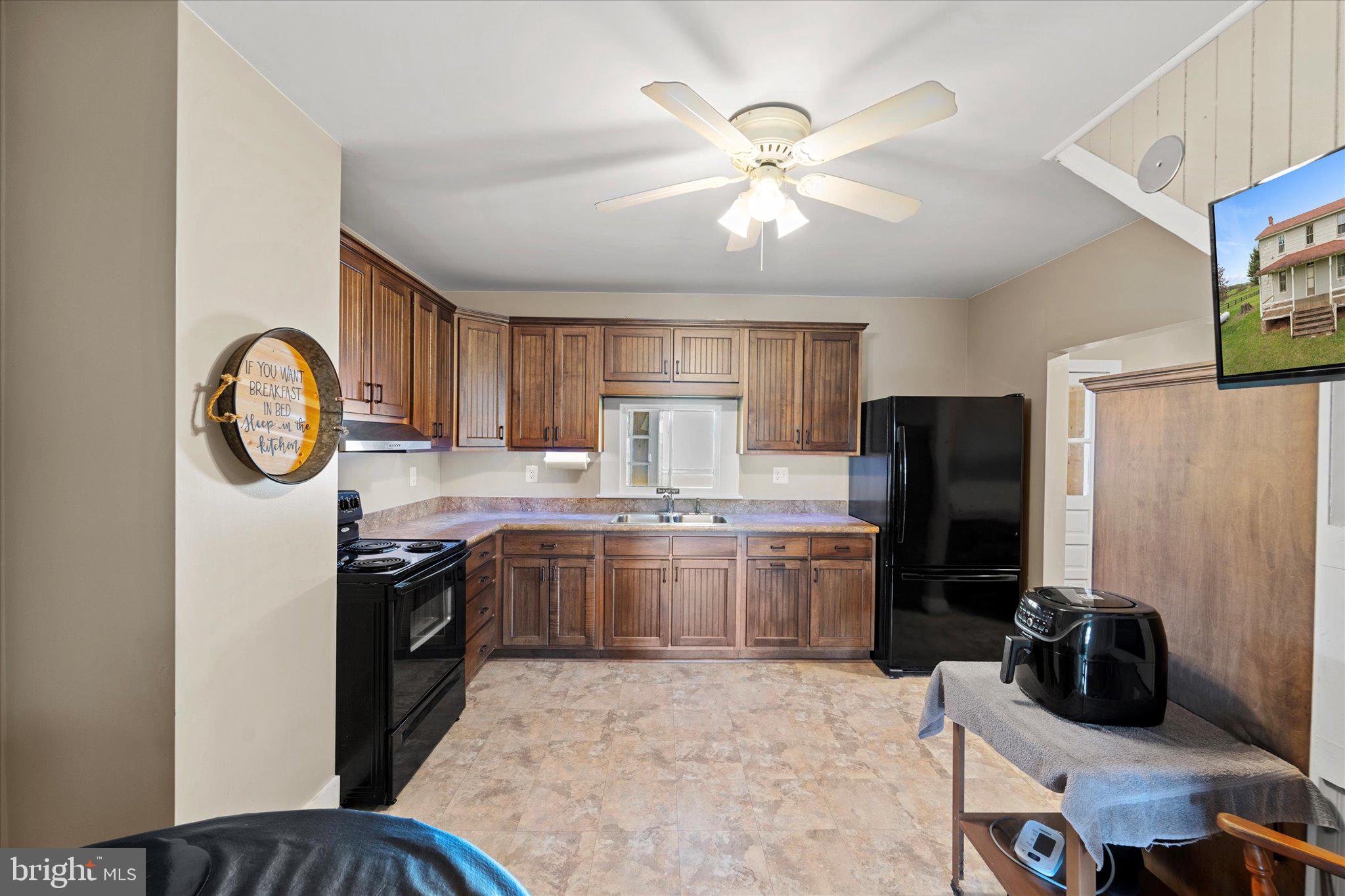 42880 Spinks Ferry Rd