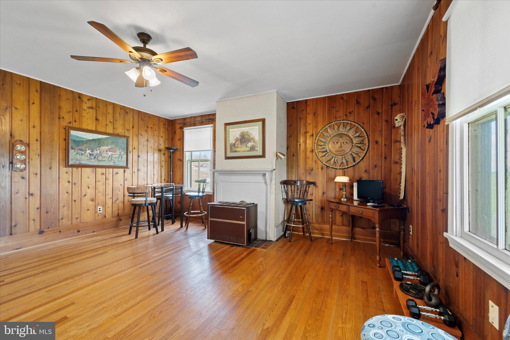 42880 Spinks Ferry Rd