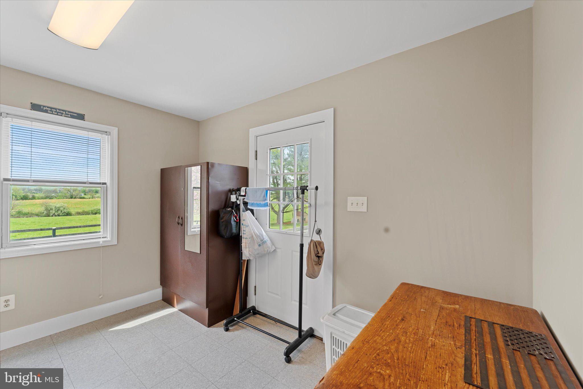 42880 Spinks Ferry Rd