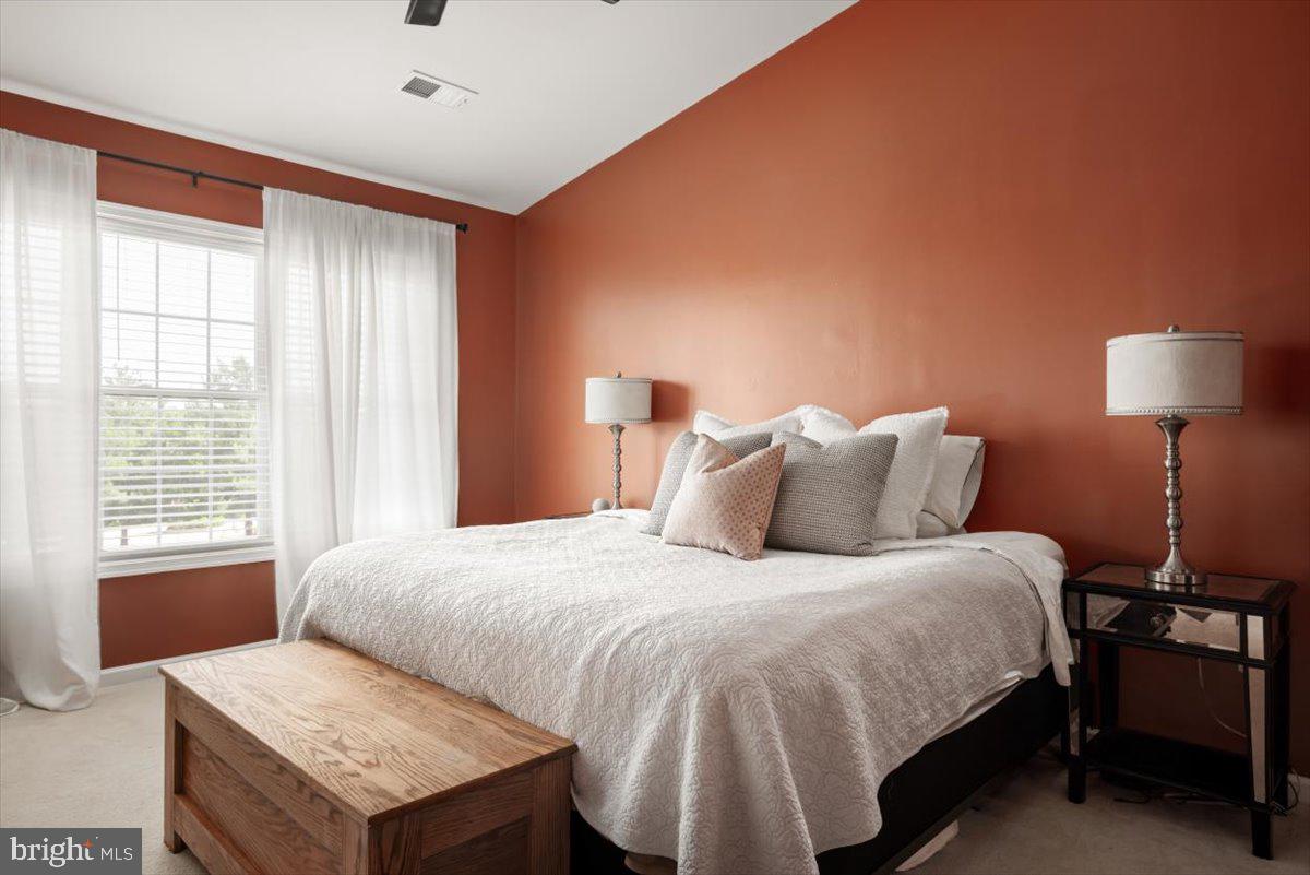 204 Cenning Ter