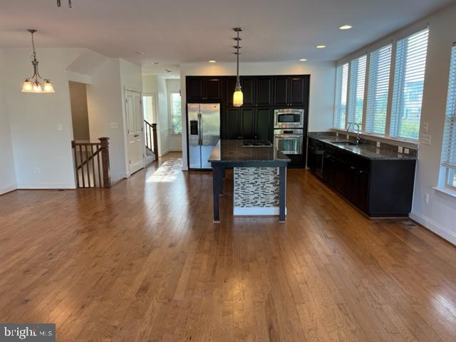 22806 BREEZY HOLLOW DR