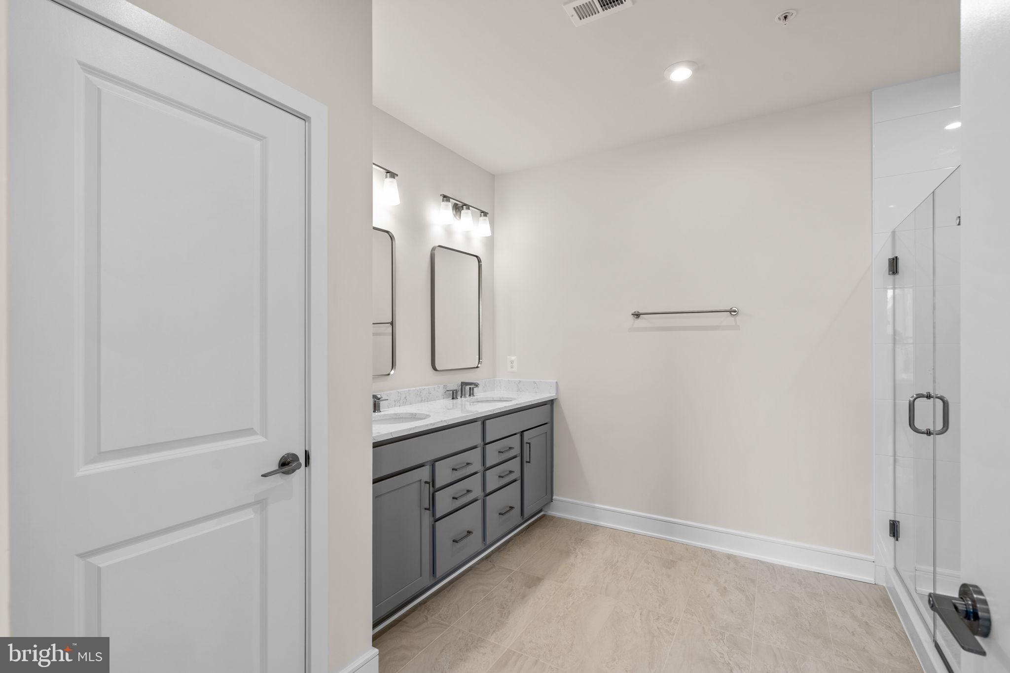 23640 Bolton Crescent Ter #13-305