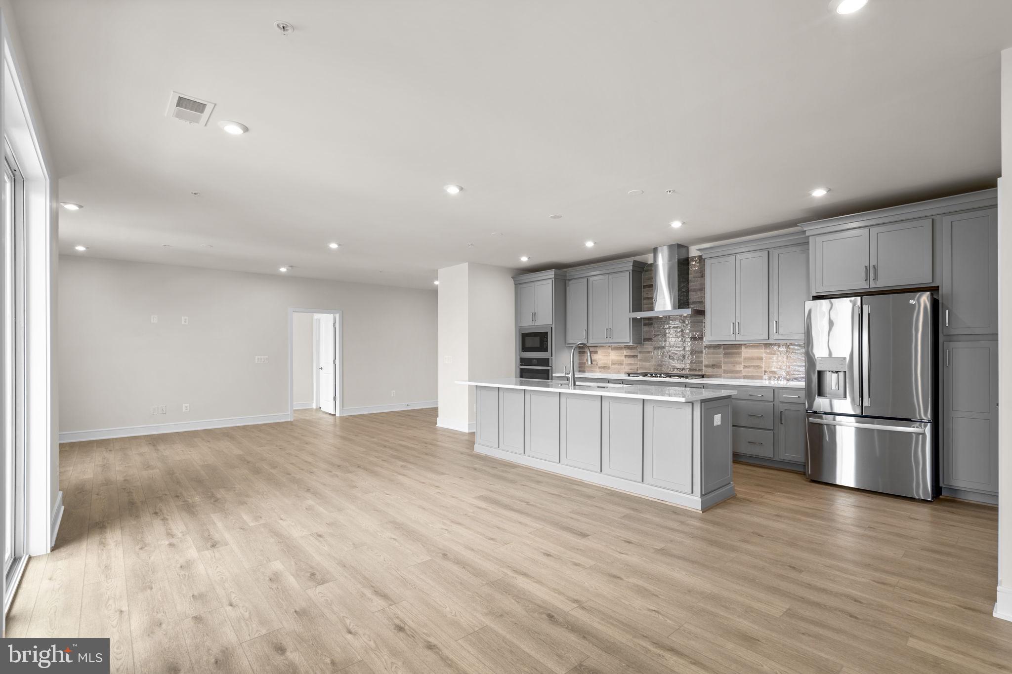 23640 Bolton Crescent Ter #13-305