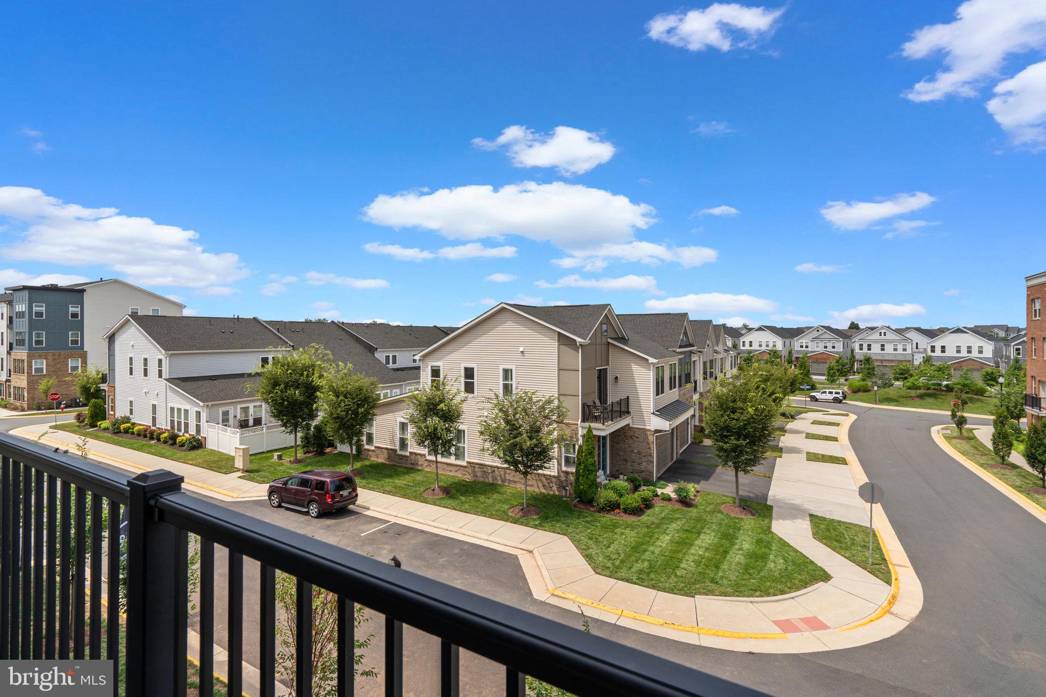 23640 Bolton Crescent Ter #13-305