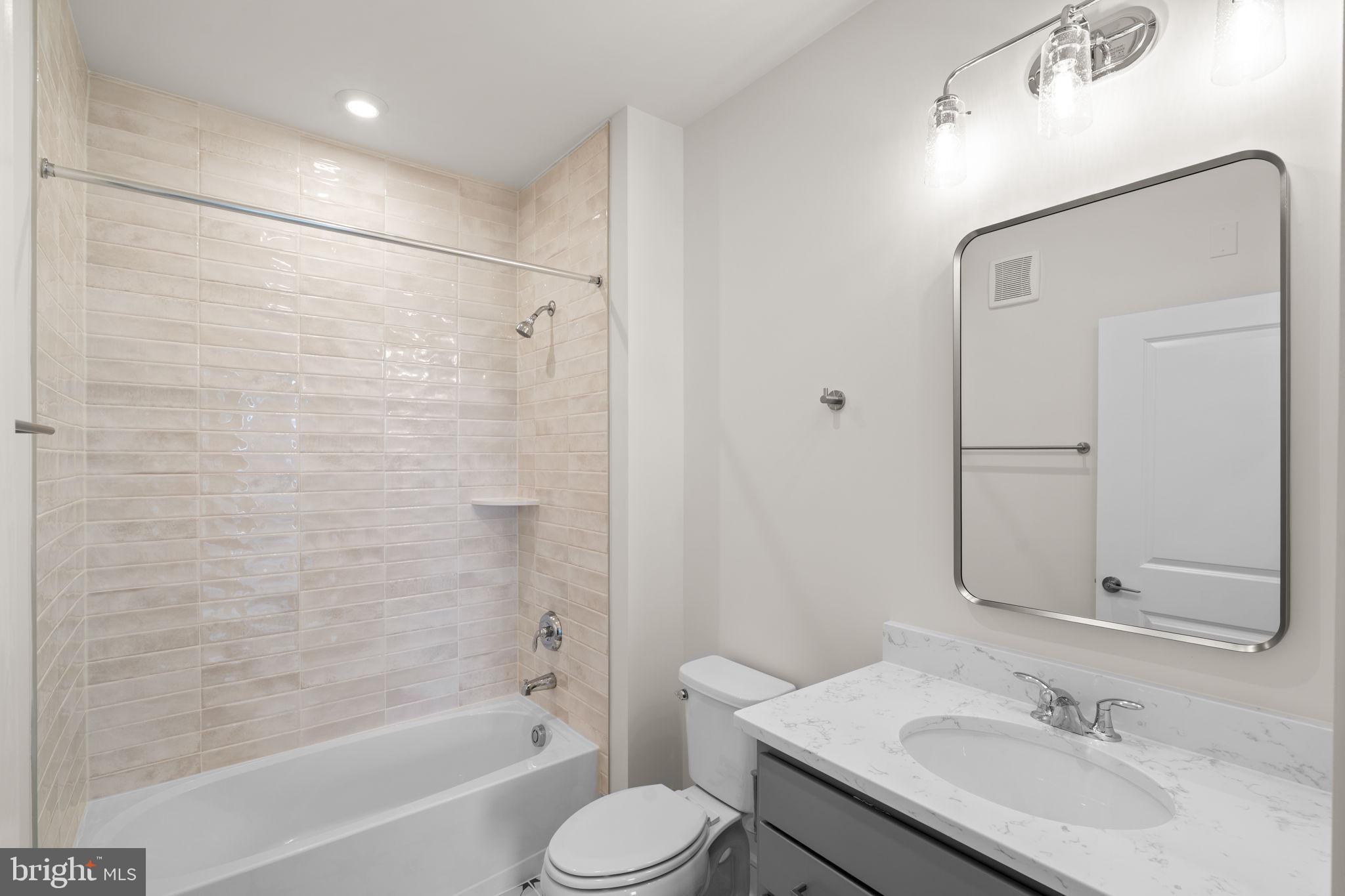 23640 Bolton Crescent Ter #13-305