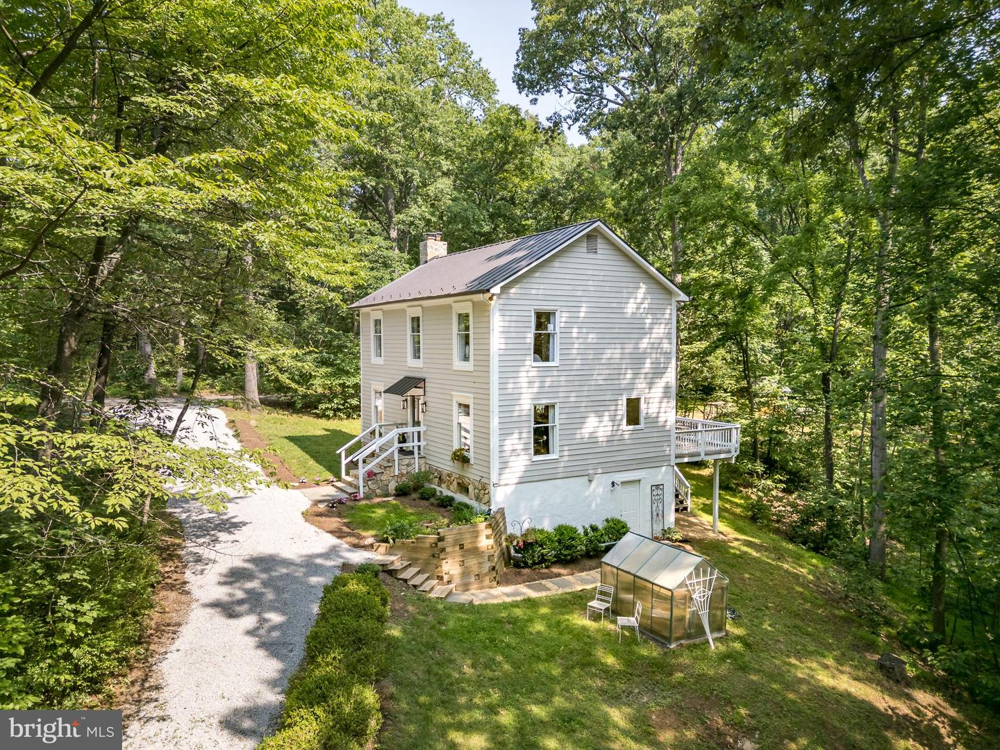 20808 Wild Goose Ln
