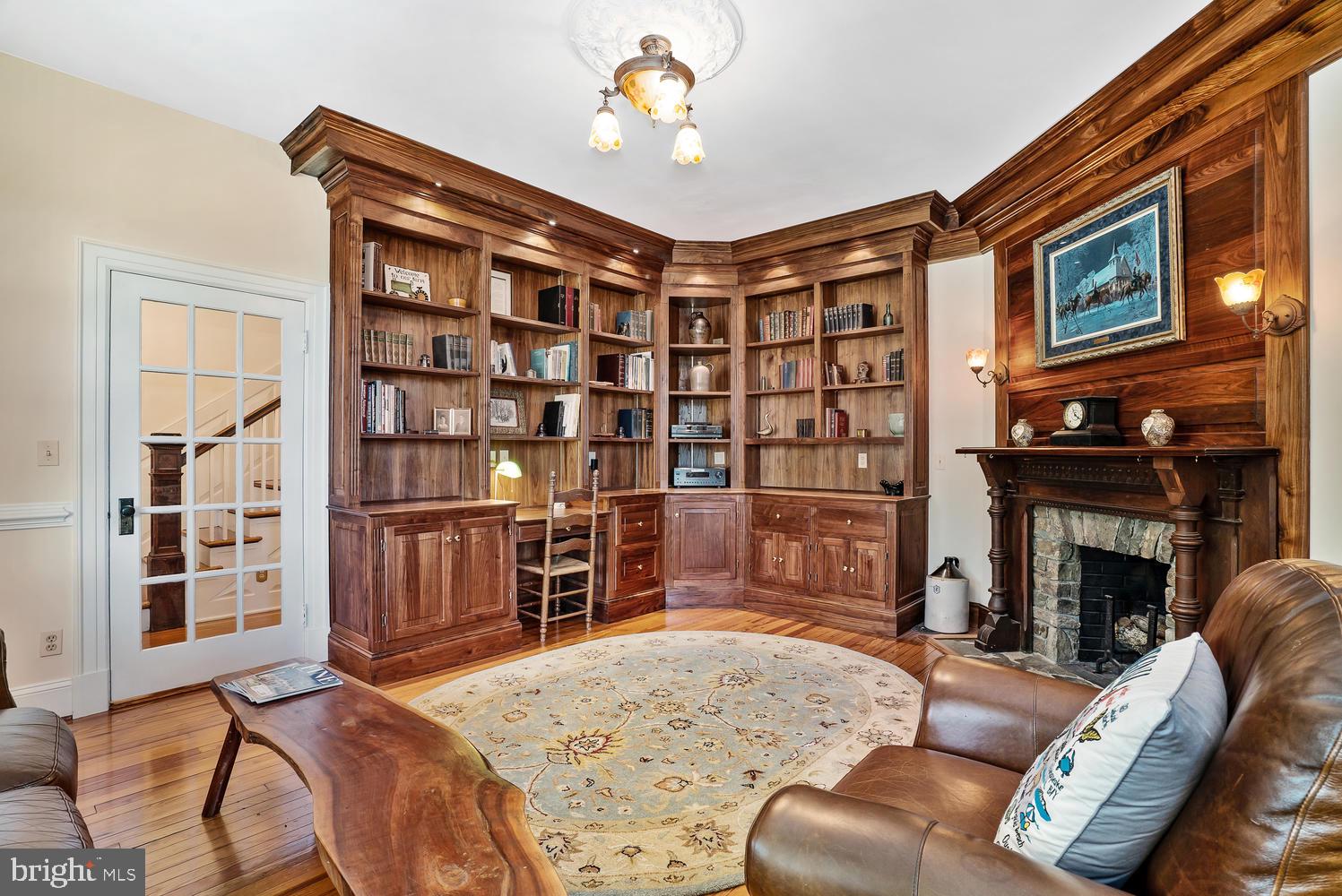 35175 Snickersville Tpke