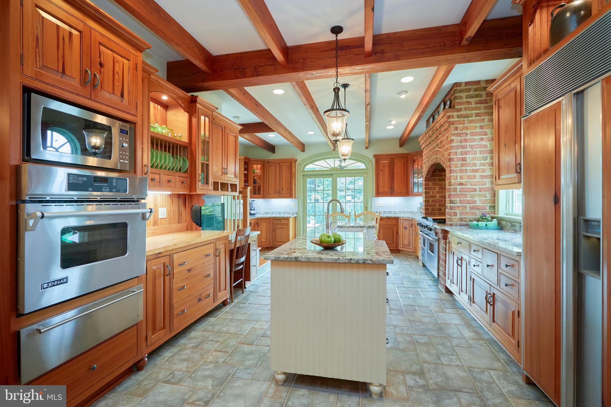 35175 Snickersville Tpke