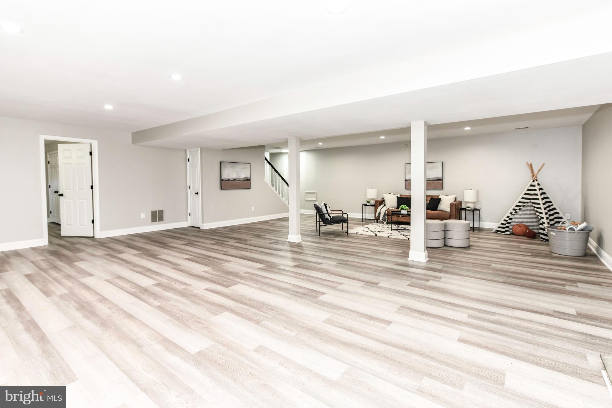 43533 GOLDEN MEADOW CIR